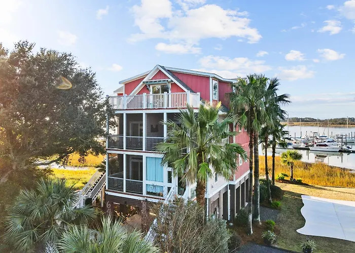 Regatta Inn - Adults Only
